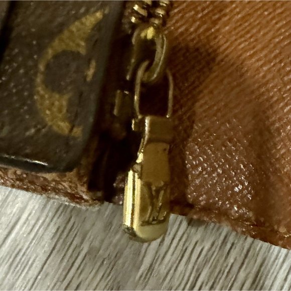 Authentic Louis Vuitton Monogram Portefeuille Sarah Long Wallet - Picture 6 of 12